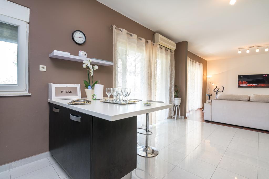 Apartman Verica Traù Esterno foto